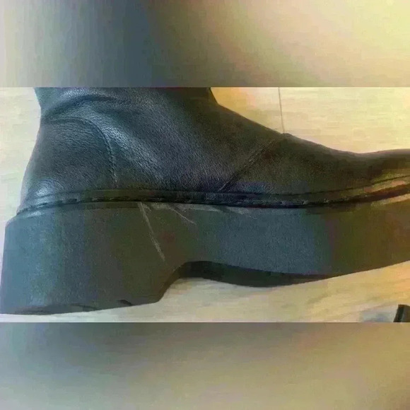 Zara  LOW HEELED LEATHER ANKLE BOOTS WITH ZIPPER NWOT - Picture 6 of 11